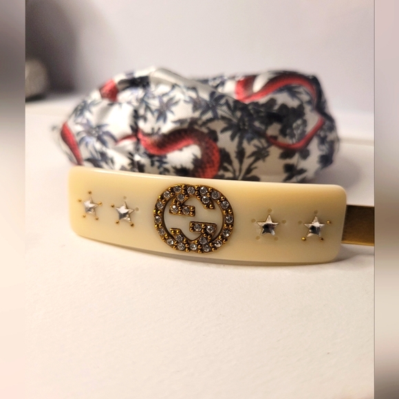 Gucci GG Hair Clip - Picture 1 of 2